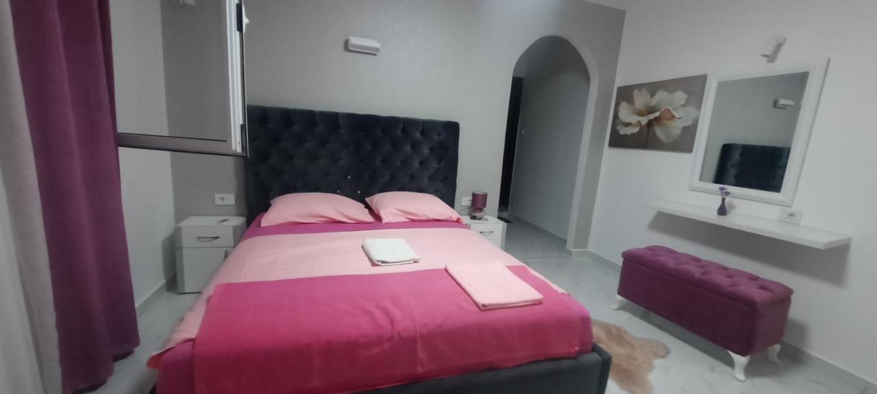 Studio Apartments Jupo Ulcinj Buitenkant foto