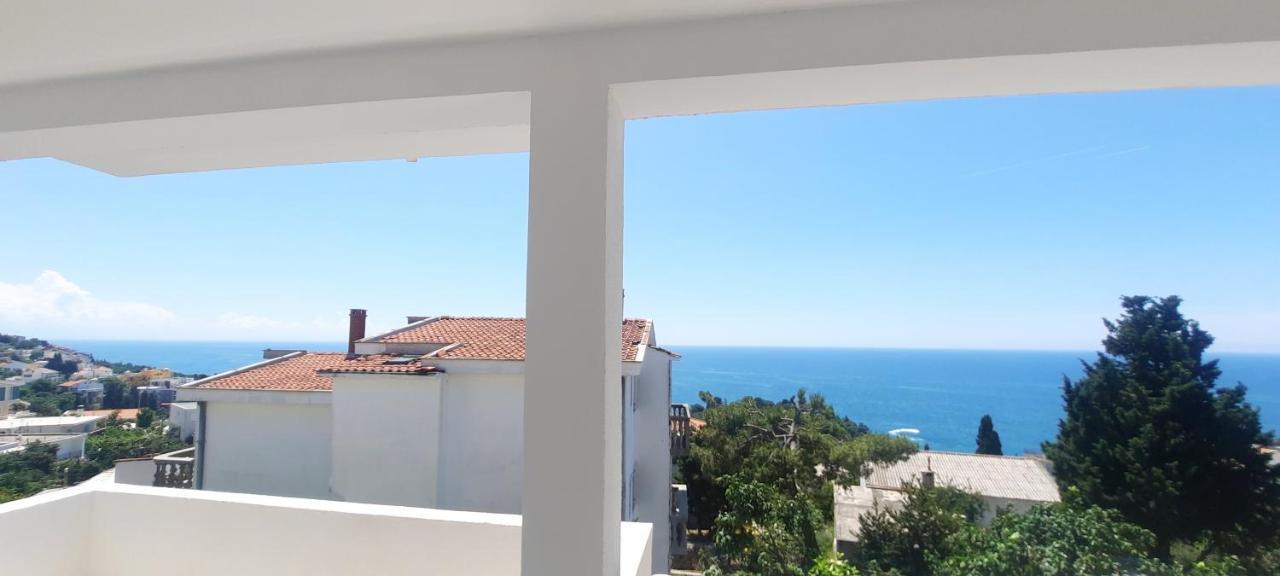 Studio Apartments Jupo Ulcinj Buitenkant foto